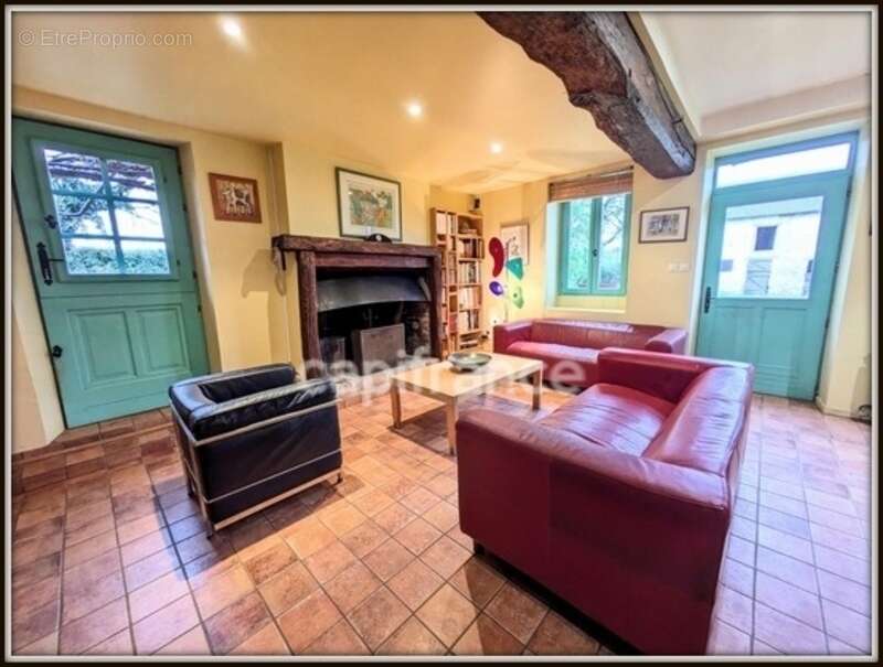 Maison à AMILLY