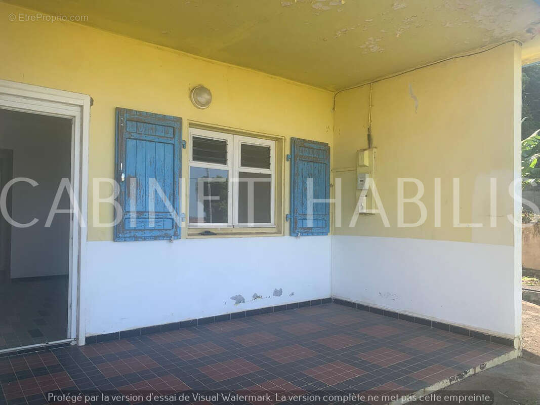A vendre - une maison de type t4 de 62,90 m2 environ - saint-joseph - 195 000 € - photo 3