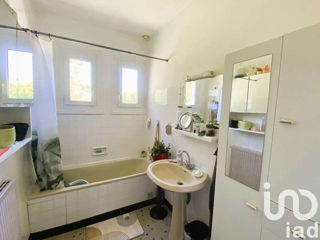 Photo 8 - Maison à JUGON-LES-LACS