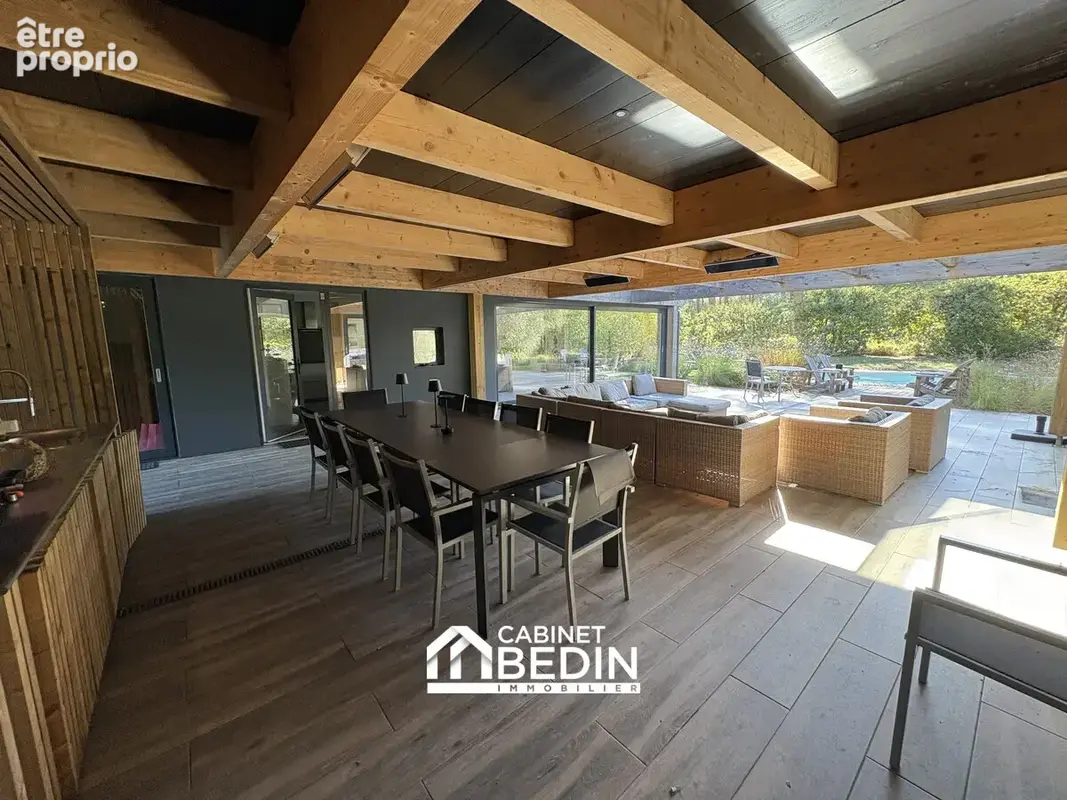 Maison 9 pièces 230 m² à vendre à Biscarrosse (40600) - photo 3