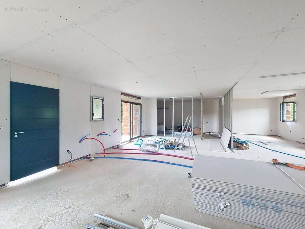 Photo 4 - Maison à MENESPLET