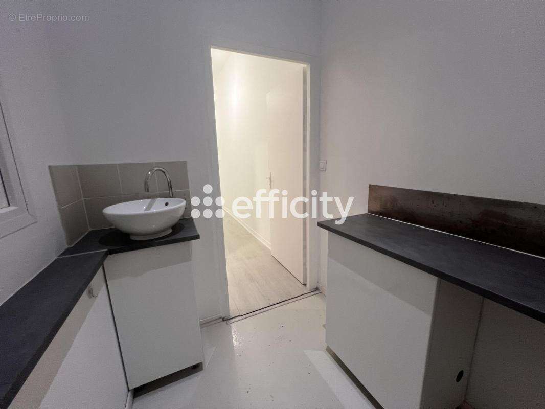 Locaux/Biens immobiliers - photo 14