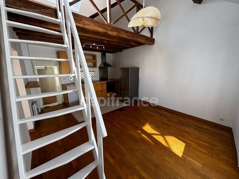 Appartement à CHATILLON