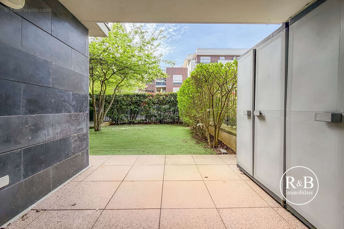 Appartement à VILLEPREUX