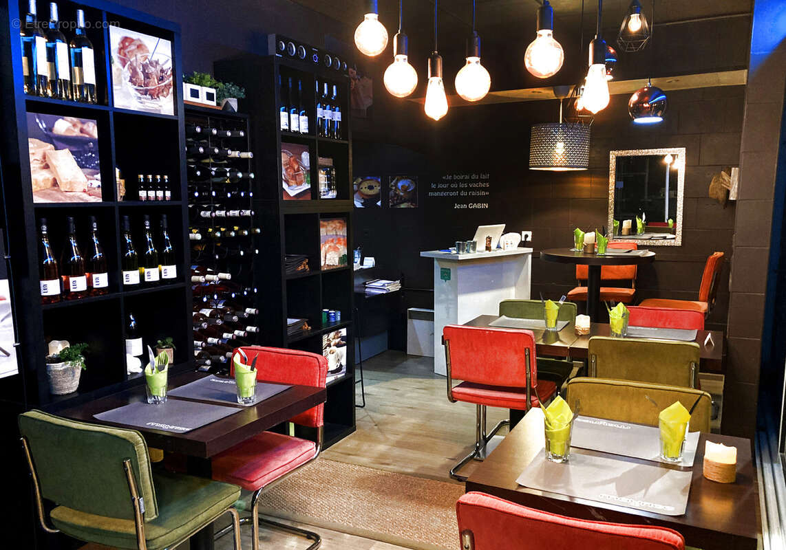 Commerce à LE GRAU-DU-ROI