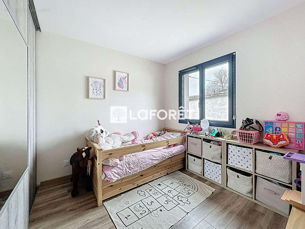 Maison à CHATILLON-SUR-CHALARONNE