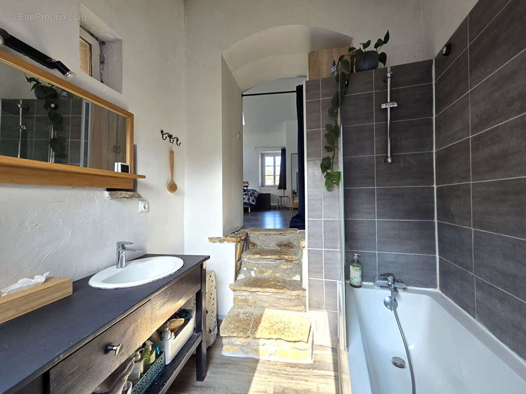 Maison à VOITEUR