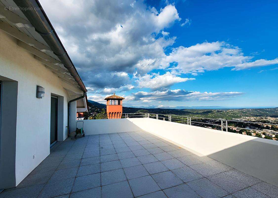 Appartement à GRASSE