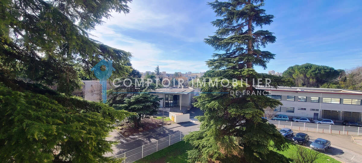 Appartement à NIMES