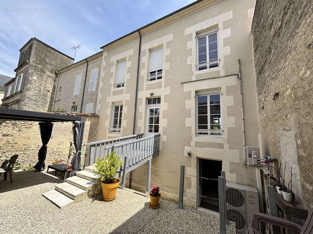 Maison à MATHA