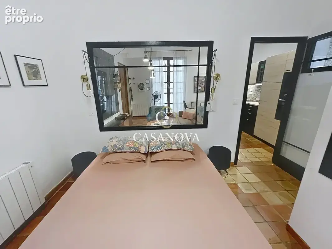 PEZENAS  Charme de l'ancien et rénovation de qualité au cur du centre historique - photo 15