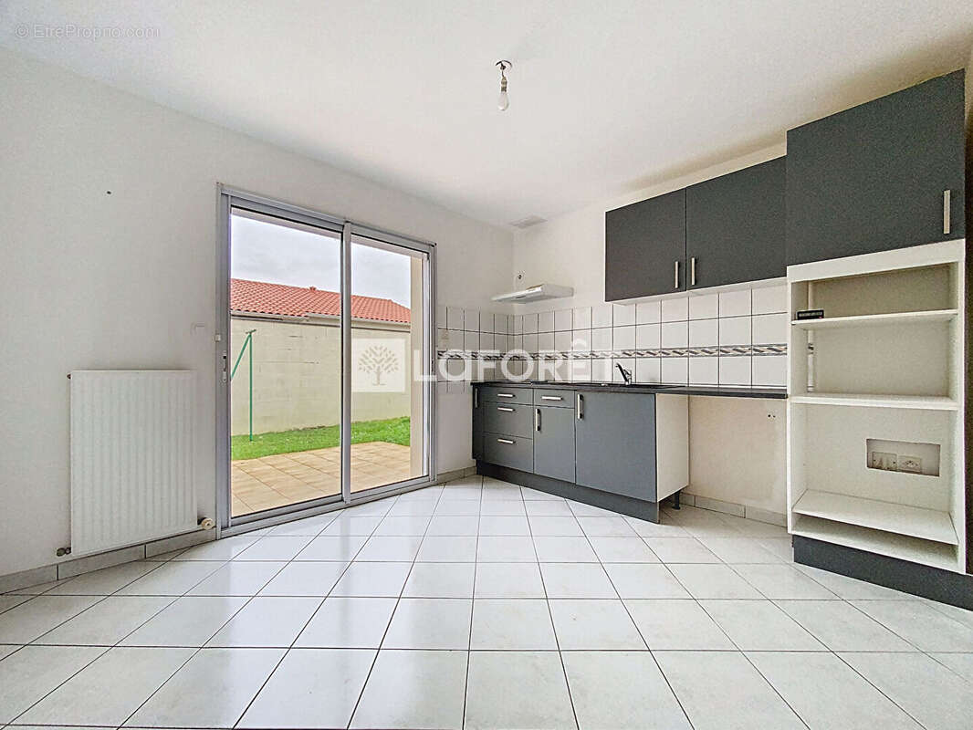 Maison à SAINT-LEGER-SOUS-CHOLET