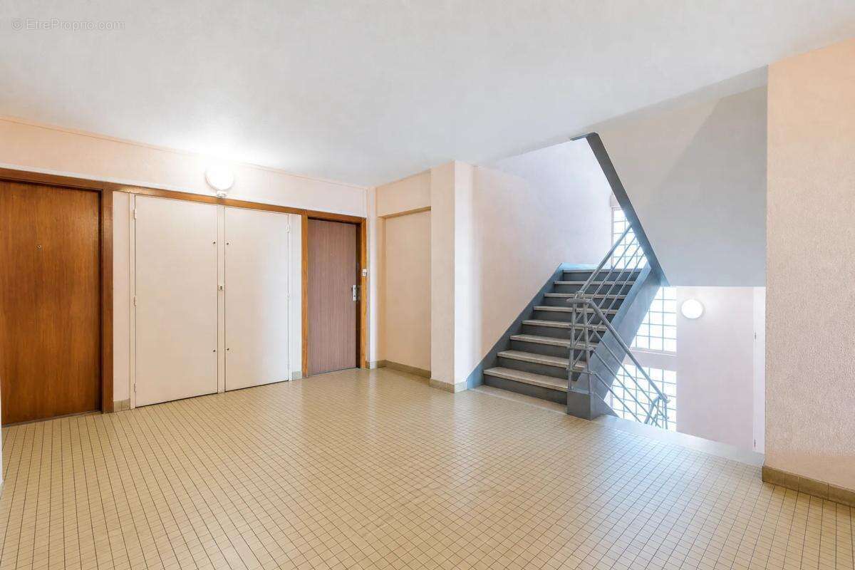Appartement à SAINT-GRATIEN