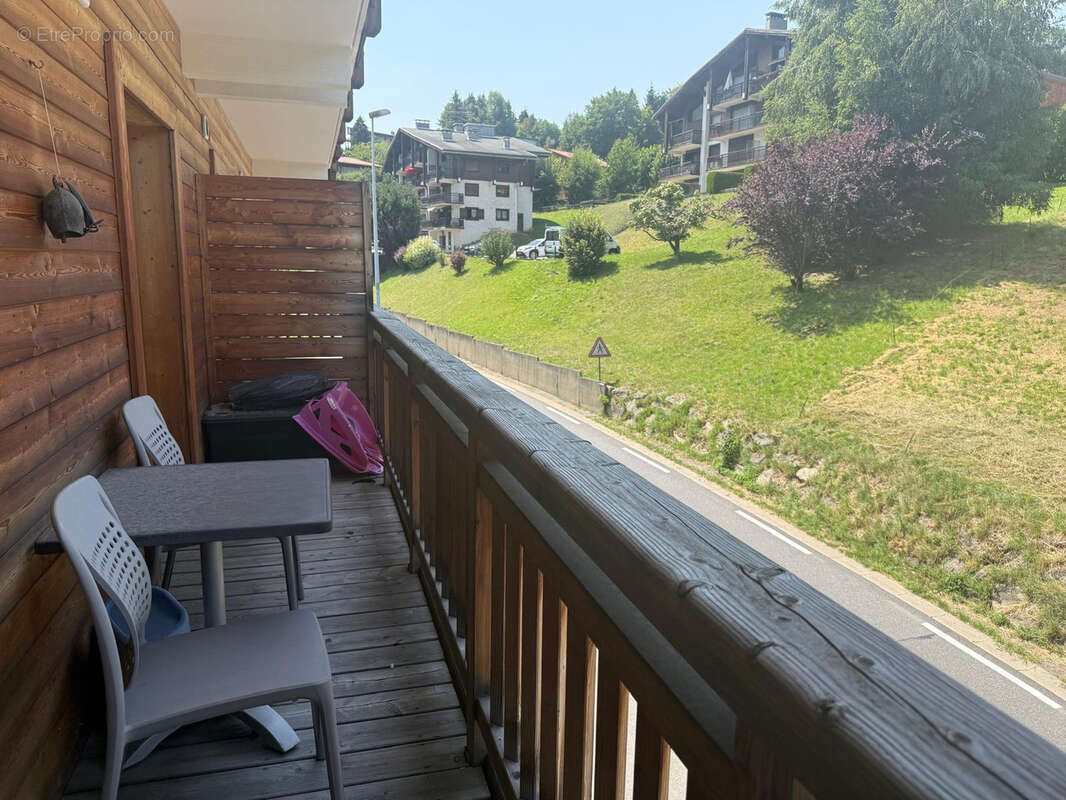 Combloux 74920, studio meuble avec balcon et parking en sous sol - photo 10