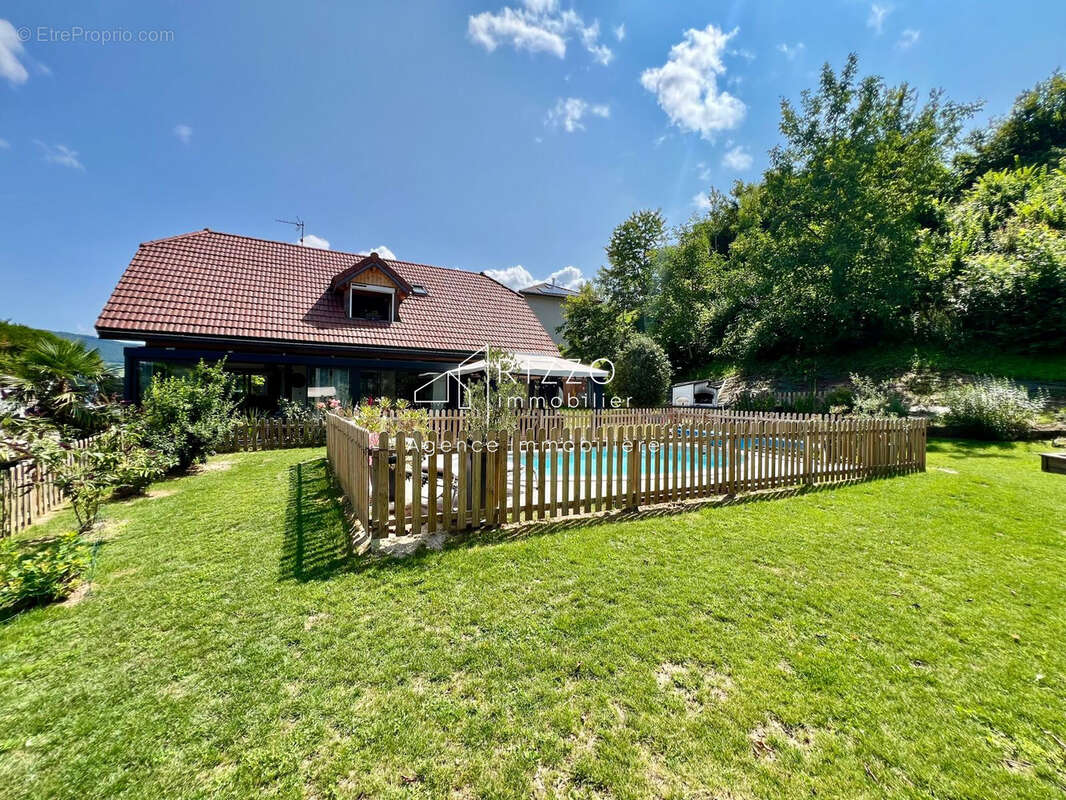 Maison de 180 m2 avec piscine - photo 13