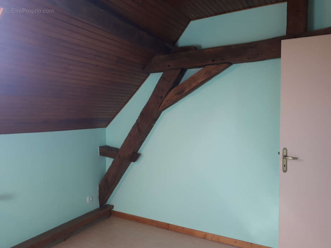 Maison à DANGE-SAINT-ROMAIN