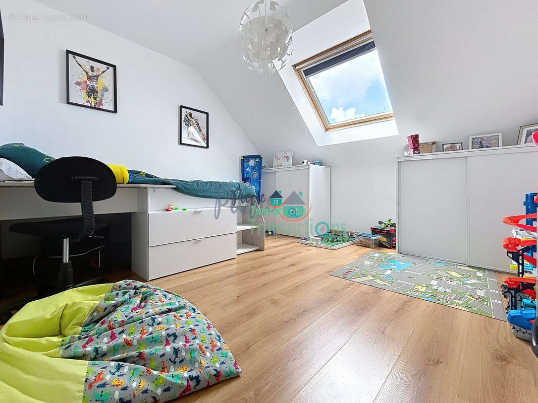 Maison à SAINT-ROMAIN-DE-COLBOSC