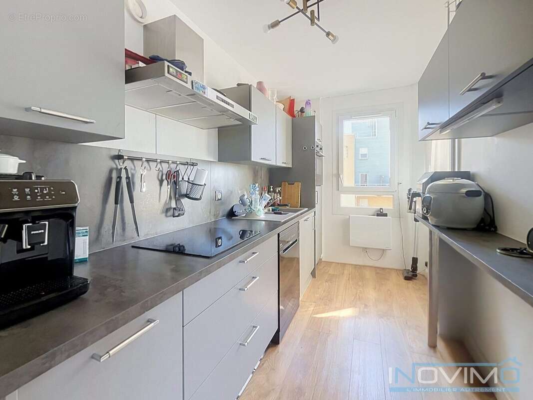 Appartement 87 m² à Grande-Synthe  - photo 6