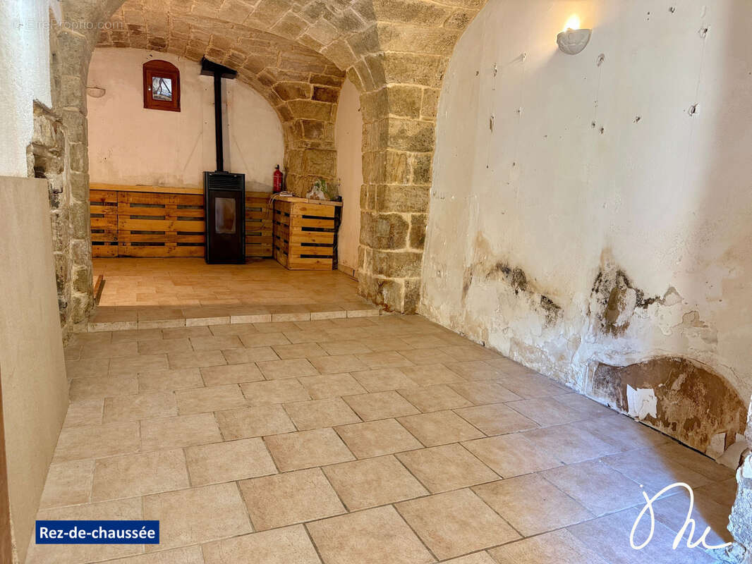 Maison de village à rénover - photo 13