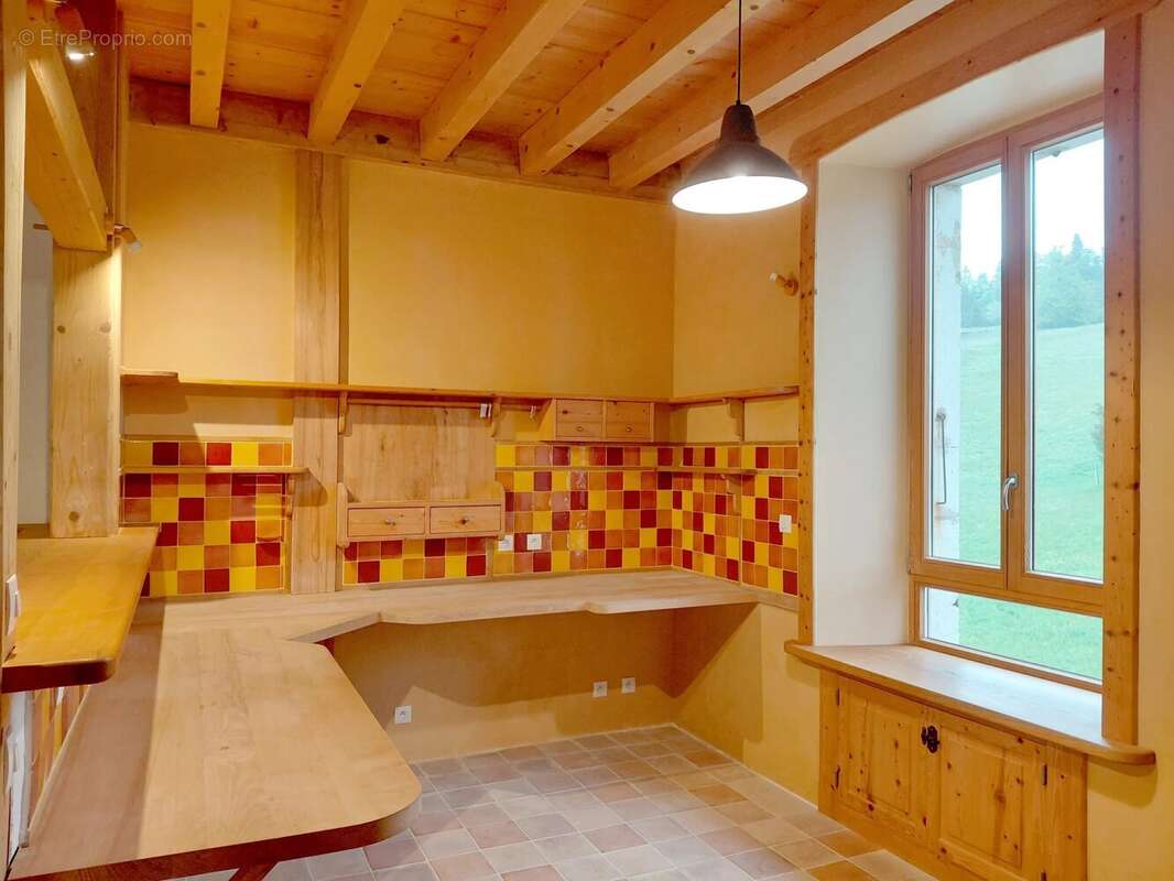 Maison à LA PESSE