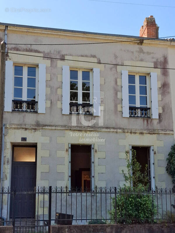 Maison à PAIMBOEUF