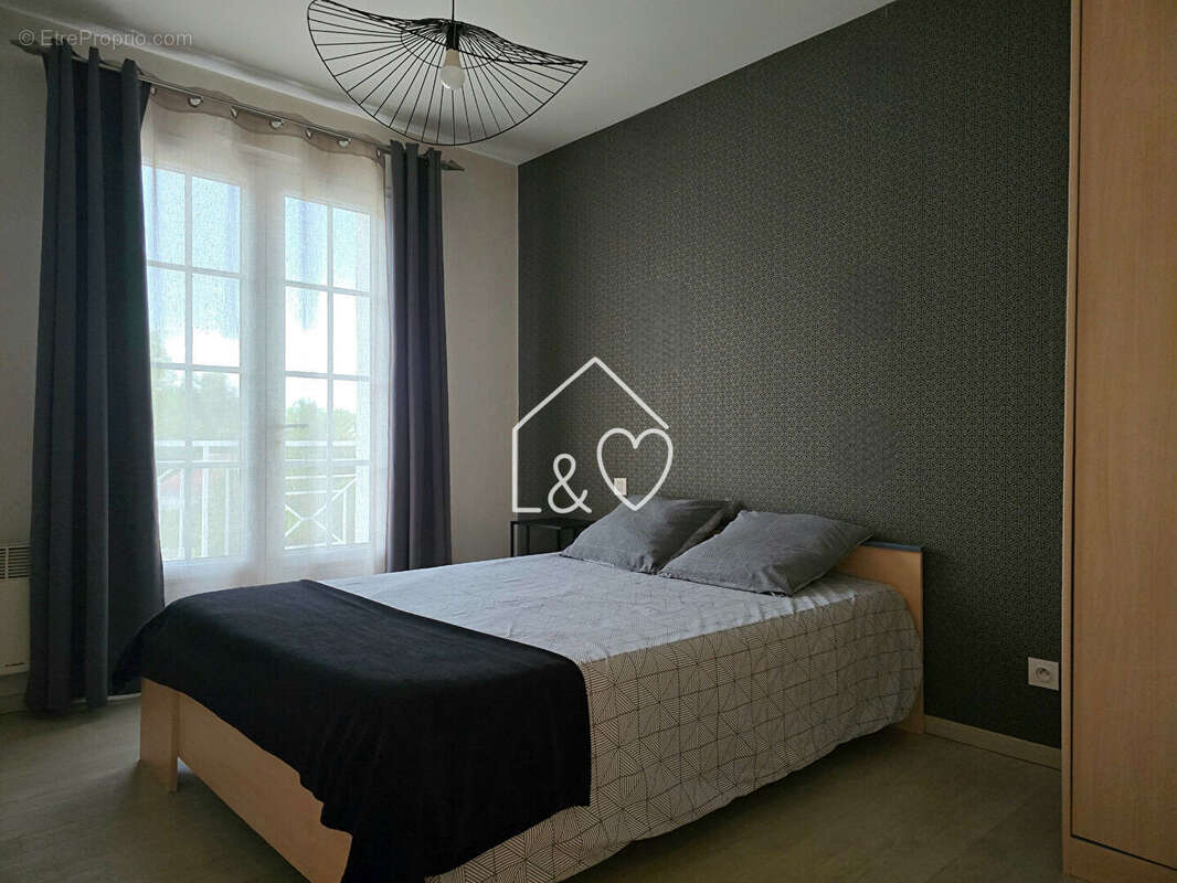 Maison à SAINT-MARTIN-DES-NOYERS