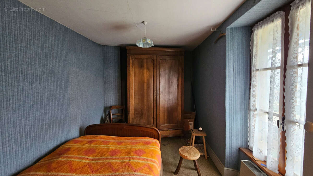 Maison à SAINT-GENIEZ-D'OLT
