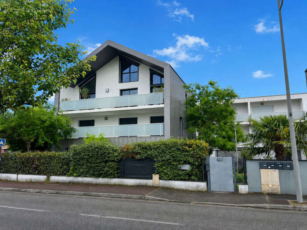 Appartement à LE BOUSCAT