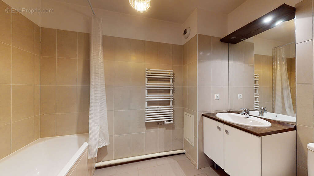 Appartement à ASNIERES-SUR-SEINE