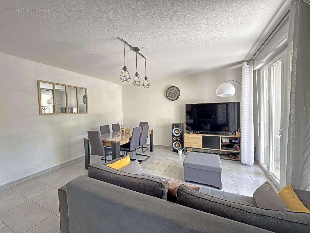 Appartement à BRIGNOLES