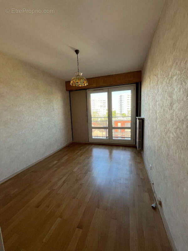 Appartement à FONTENAY-AUX-ROSES
