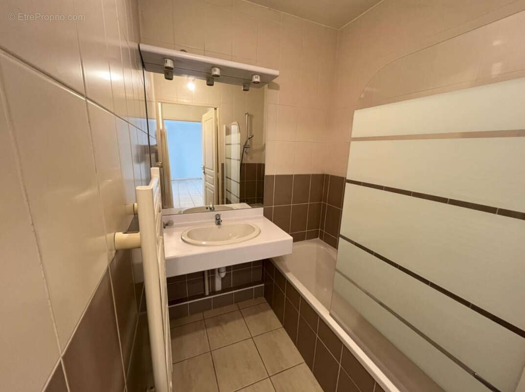 Appartement à VILLEURBANNE