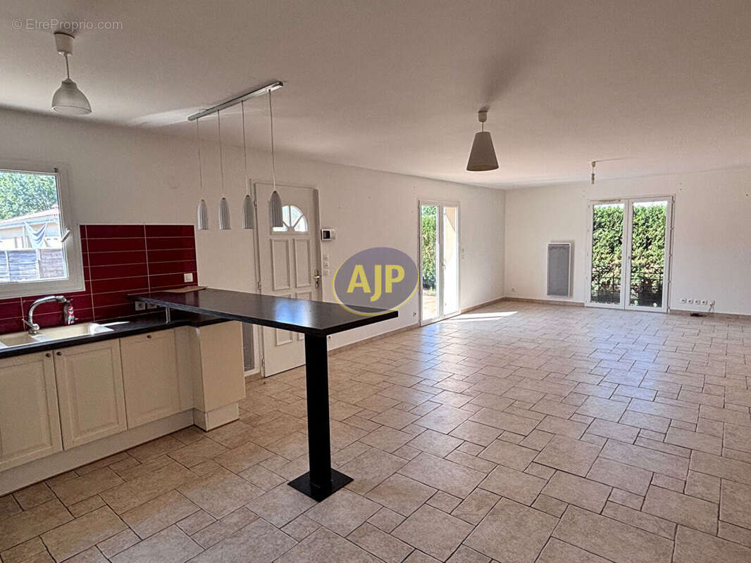 Maison  T5 CARCANS avec accès privilégié à la nature - photo 3