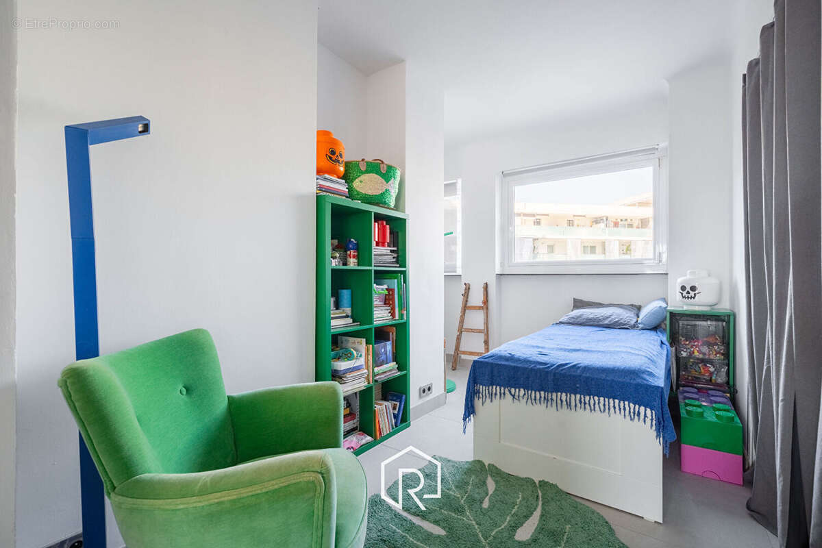 Appartement à MARSEILLE-7E