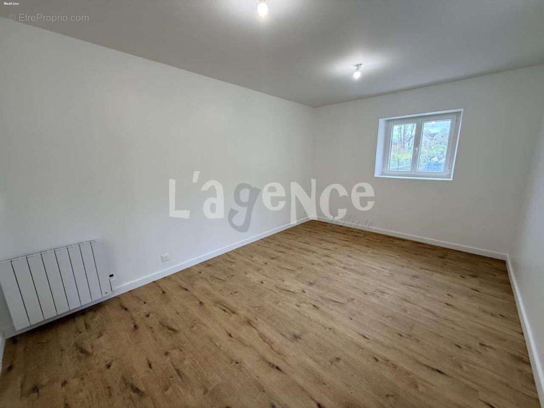 Appartement à CLAYE-SOUILLY