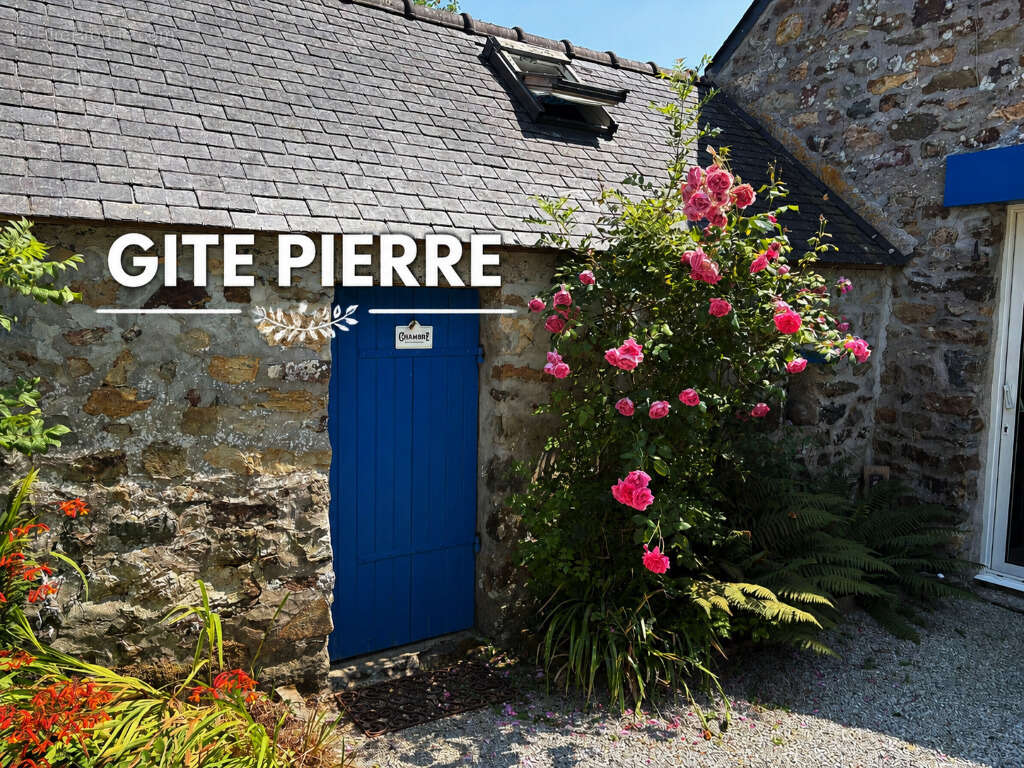 Ensemble immobilier d'exception   2 gîtes avec excellente rentabilité et une magnifique longère en pierre   Pr - photo 23