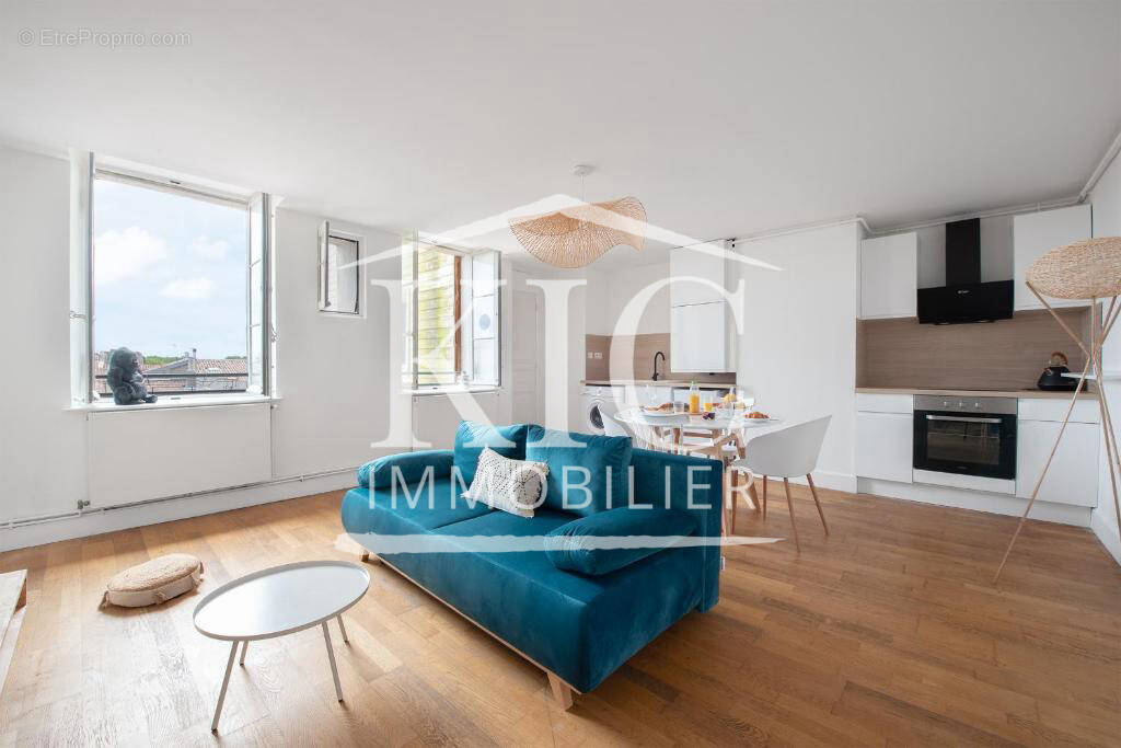 Appartement à CARCASSONNE
