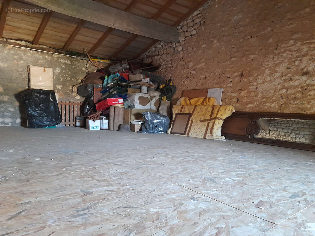 Maison à SAINT-VAIZE