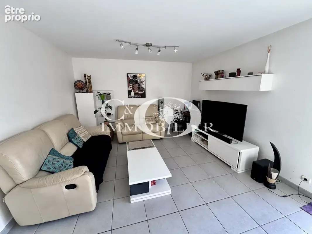 Maison de 2010 proche bourg - photo 12