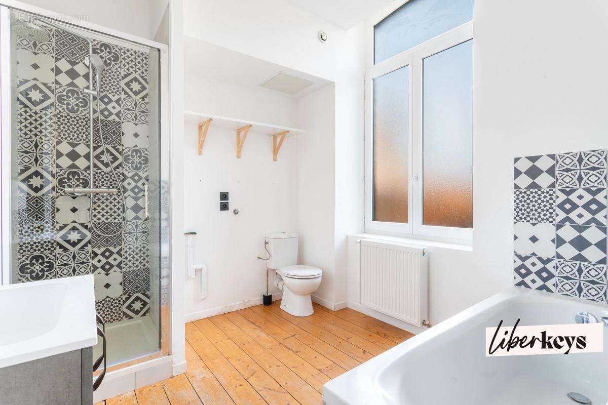 Maison Vieux Lille - 94m² - 4 pièces - 2 sdb - 1 terrasse - photo 8