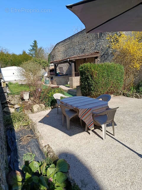 Maison à COURCELLES-CHAUSSY