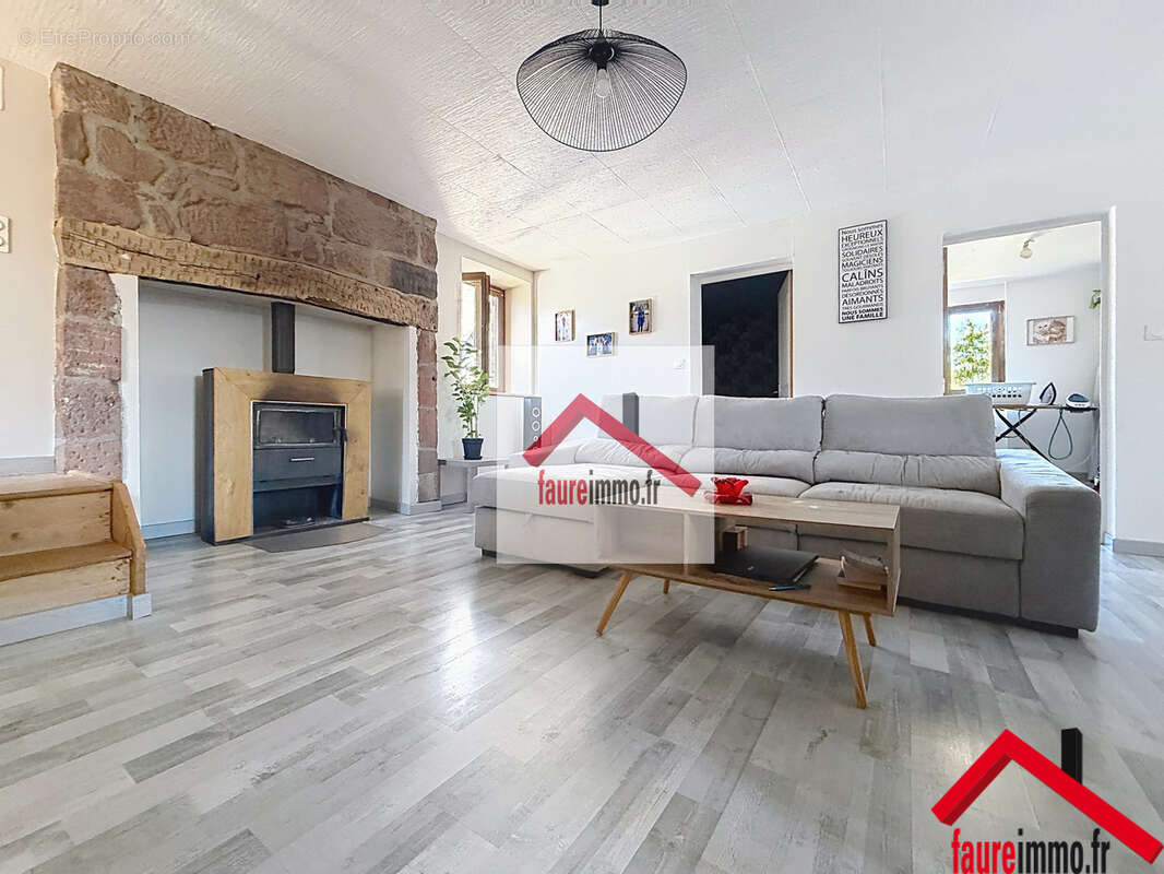Maison à voutezac en correze - photo 3