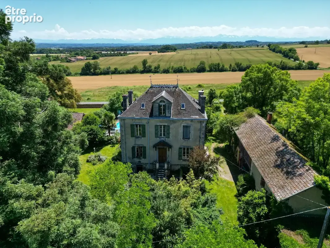 Propriété élégante avec piscine et vues imprenables - photo 22