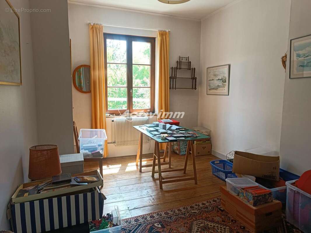 4252 29 - Maison à HESDIN