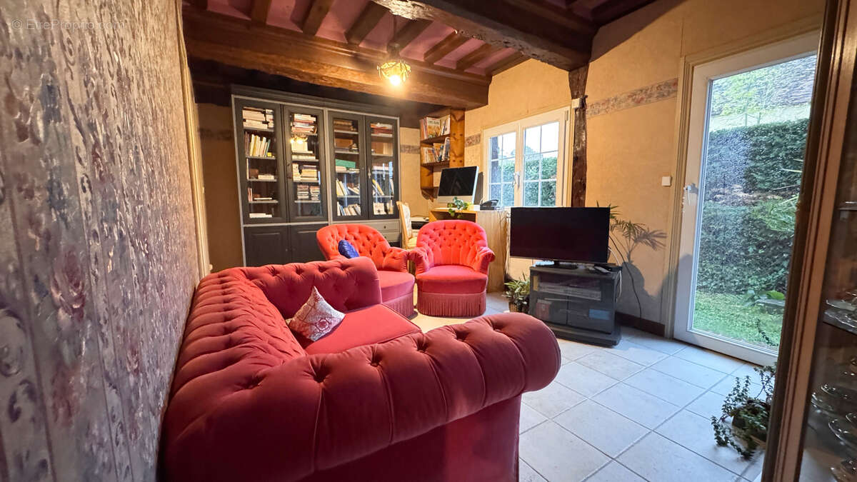 Maison à MEZIDON-CANON