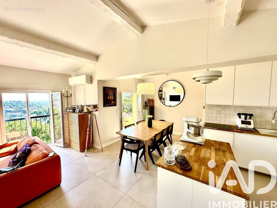 Photo 5 - Maison à VALLAURIS
