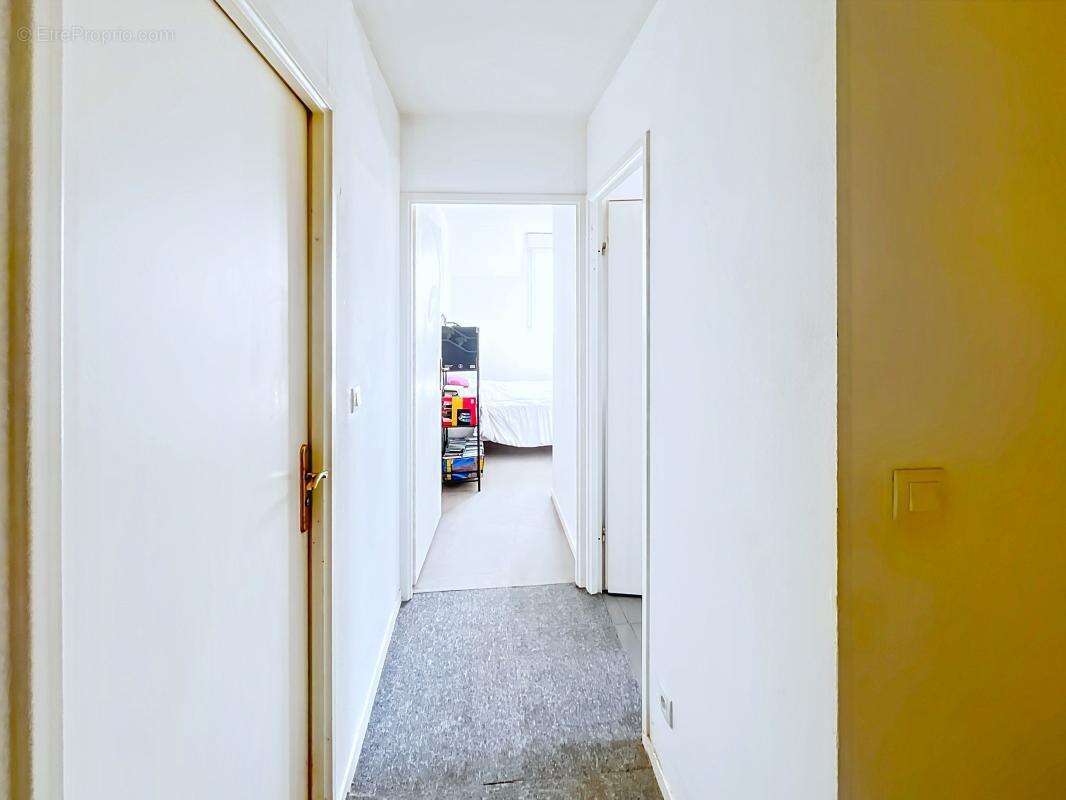  Appartement Duplex 2 Chambres avec Jardin Privatif  Proche Écoles, Commerces, Centre Commercial et Toutes Commodités - photo 6