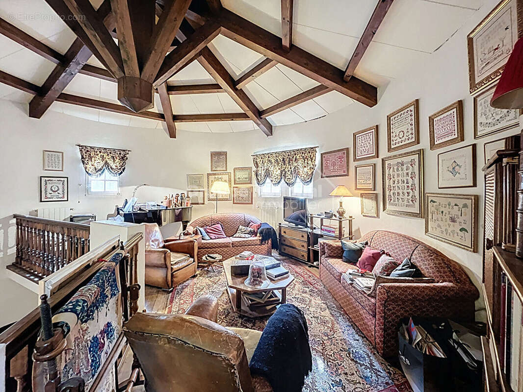 Maison à PIOLENC