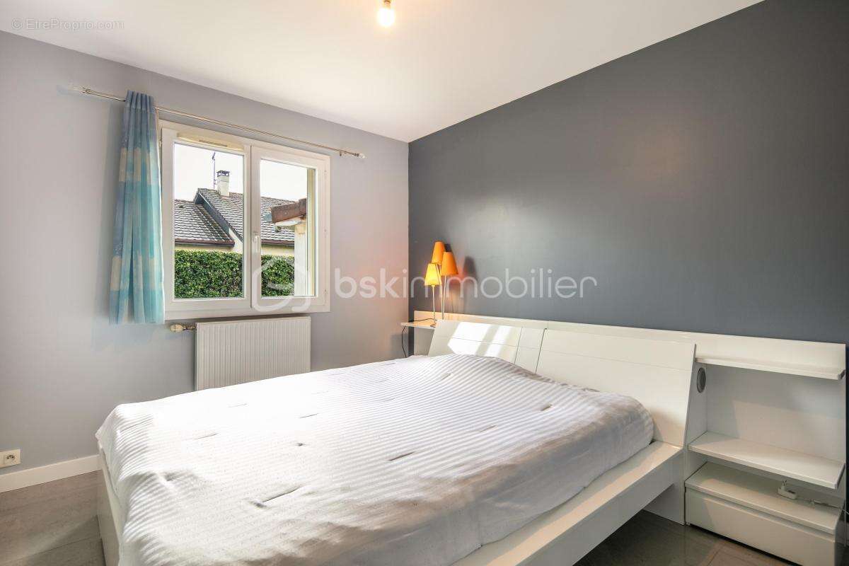 Maison à BEAUCROISSANT