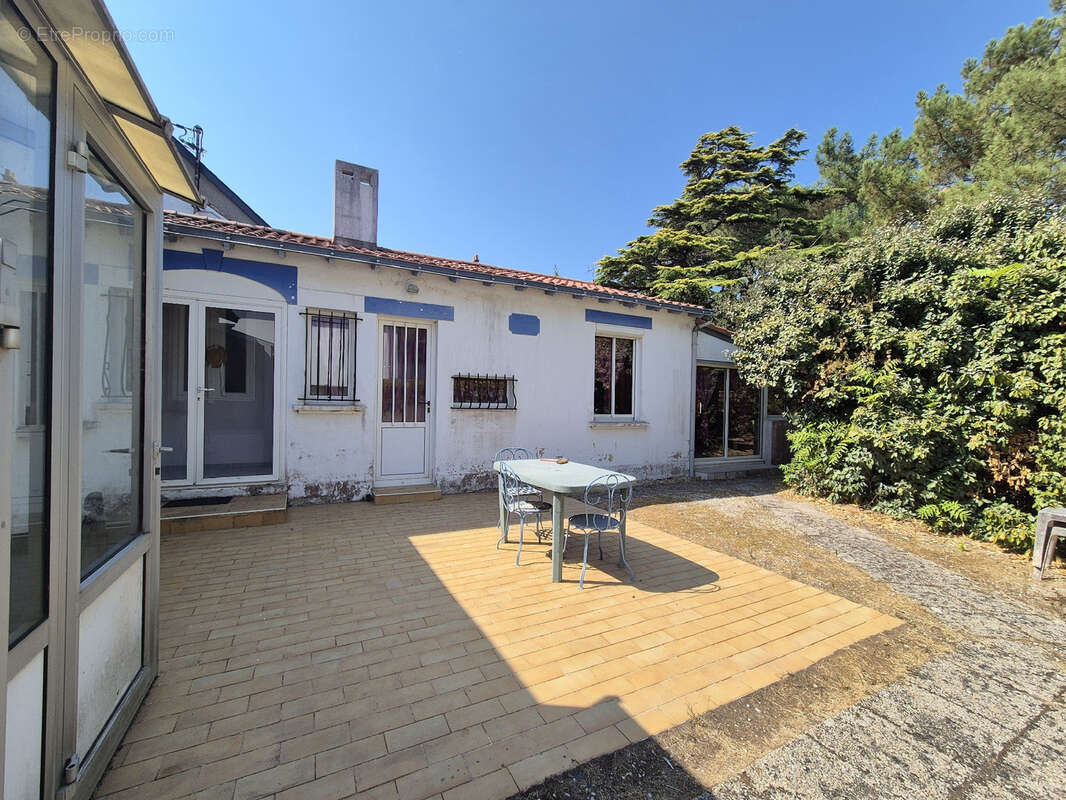 Maison à rénover avec fort potentiel et beau Terrain ! - photo 4